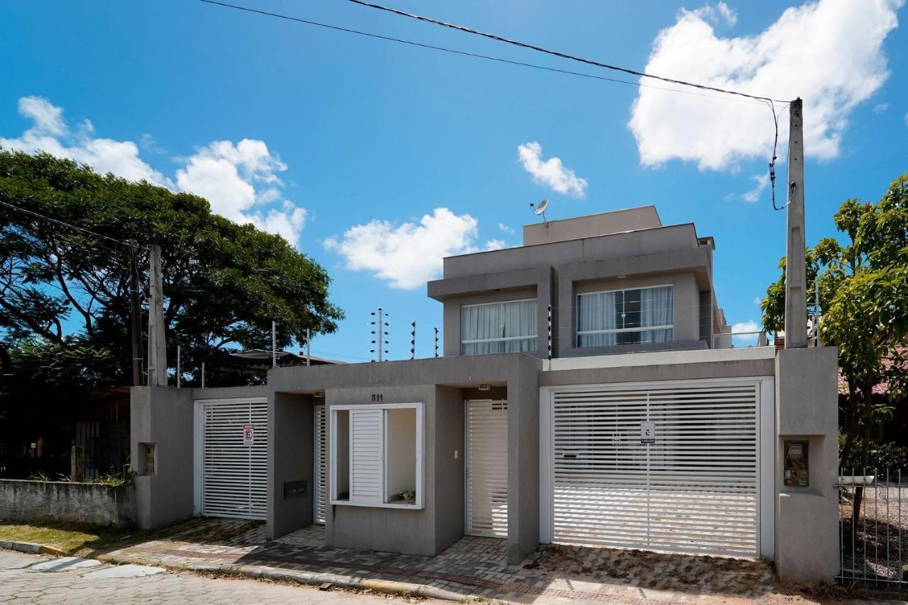 בומבינאס Casa Para 08 Pessoas Em Bombas מראה חיצוני תמונה